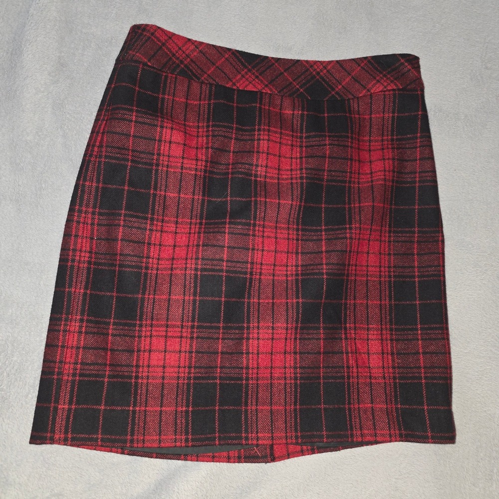 Eddie Bauer Red Black Plaid Wool Blend Pencil Skirt Size 10 NWT